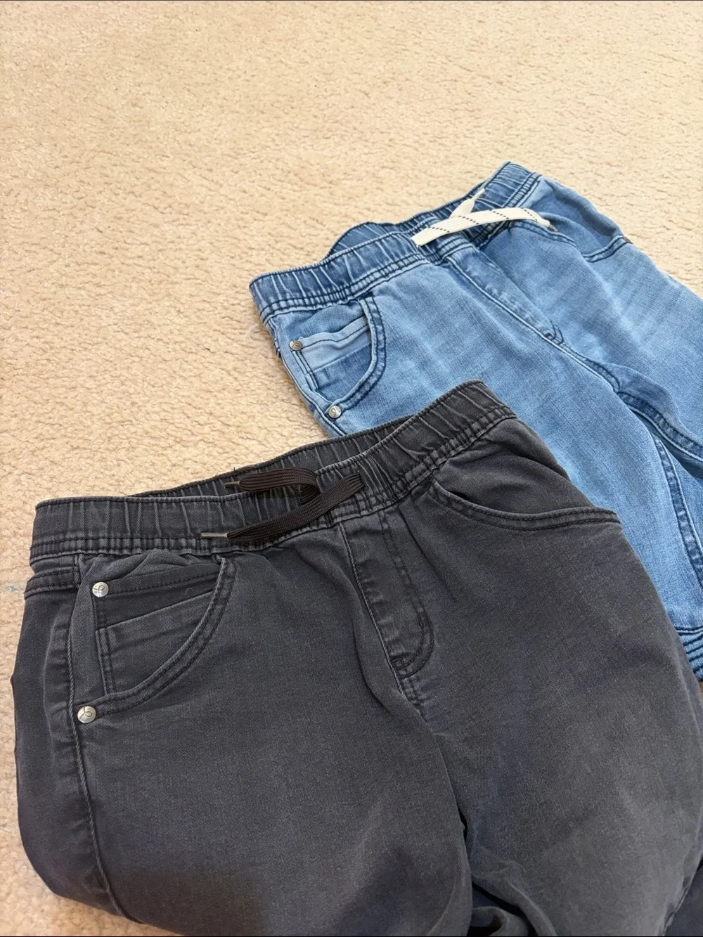 Art Class Kids Moto Jogger Jeans - Black and Light Denim size 10 M
